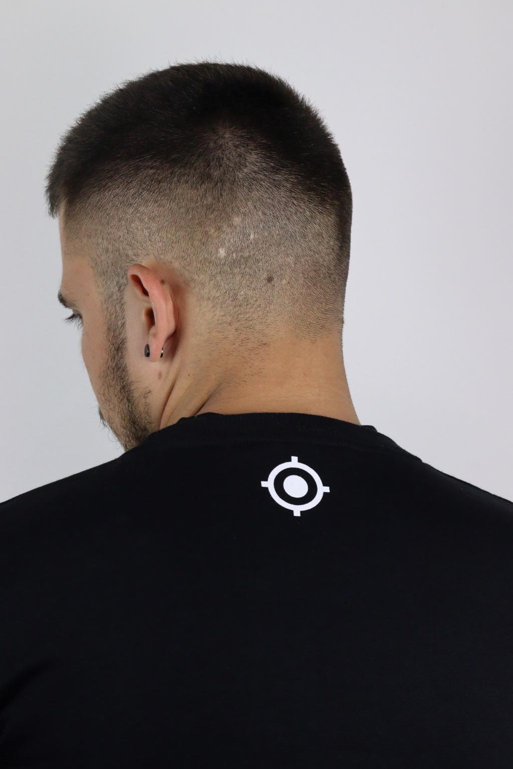 NÖRF APPAREL FITTED CREW NECK